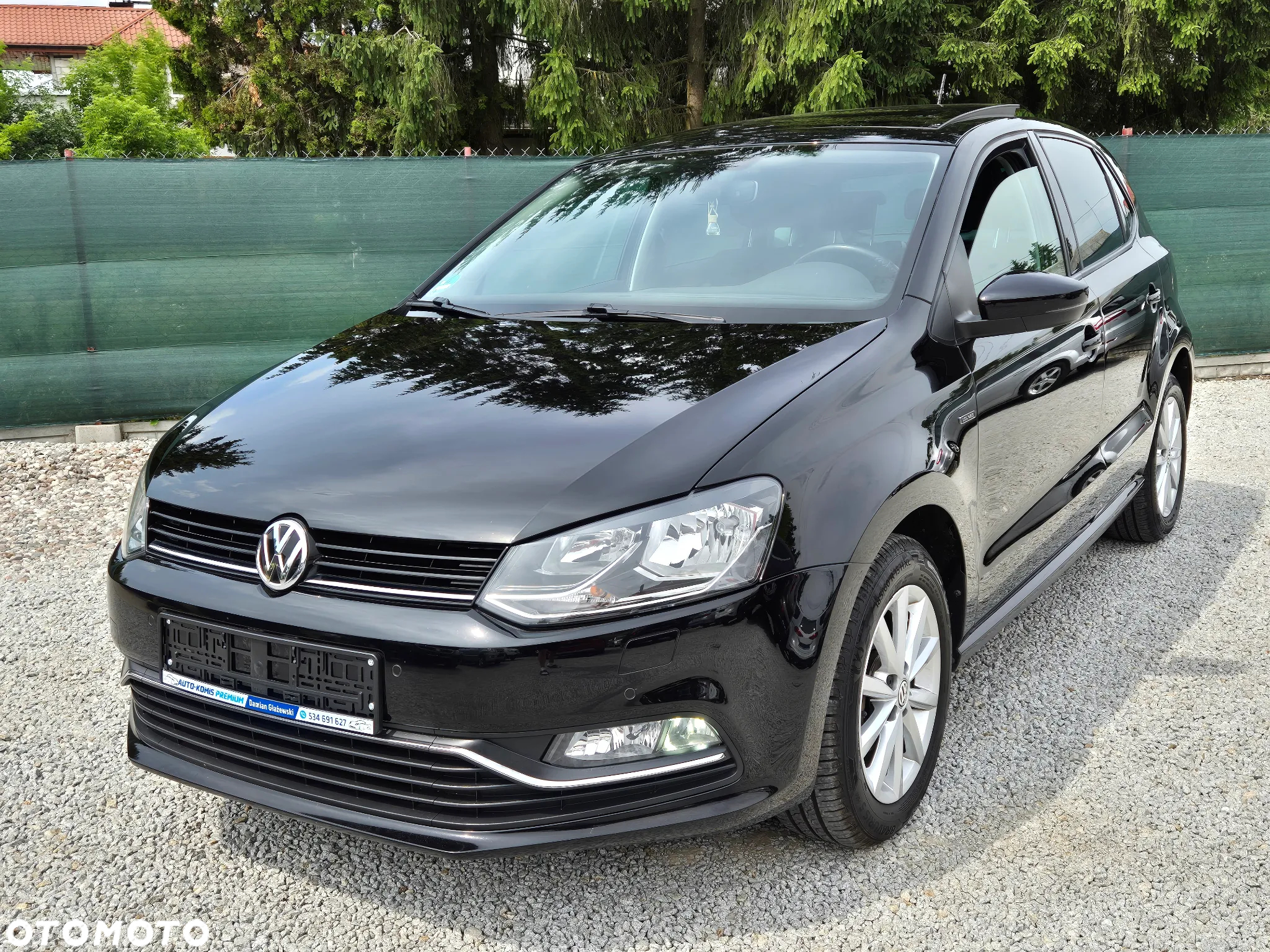 Volkswagen Polo 1.2 TSI Blue Motion Technology DSG Lounge - 4