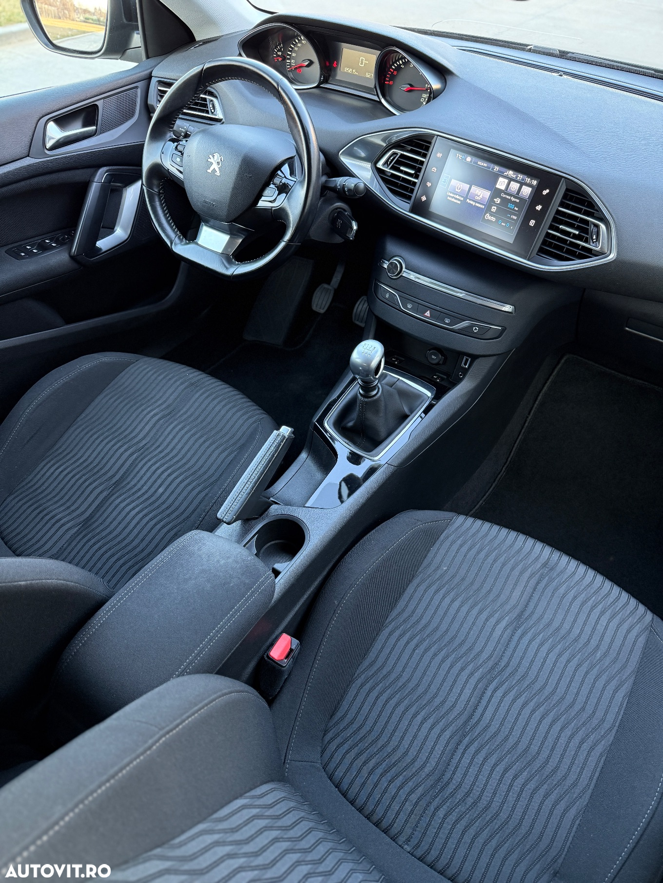 Peugeot 308 - 5