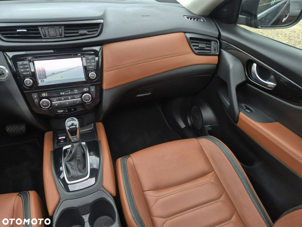 Nissan X-Trail 1.7 dCi Tekna 4WD - 26
