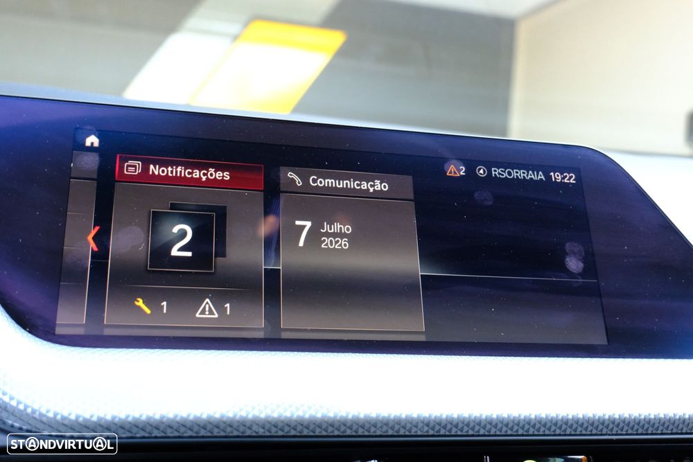 BMW 118 i Pack Desportivo M Auto - 22