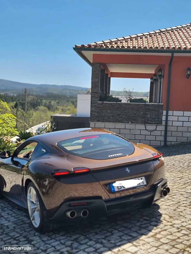 Ferrari Roma 3.9 Twin-Turbo V8 - 3