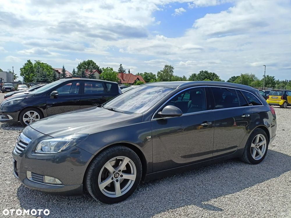 Opel Insignia - 1