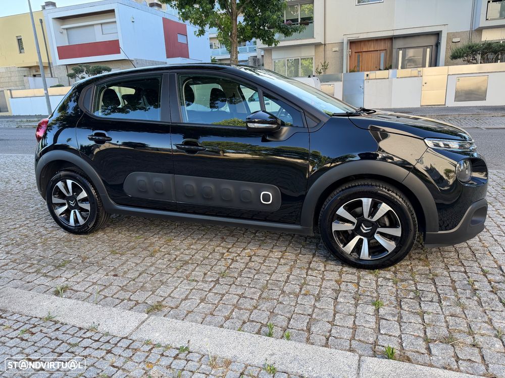 Citroën C3 1.2 PureTech Shine - 32