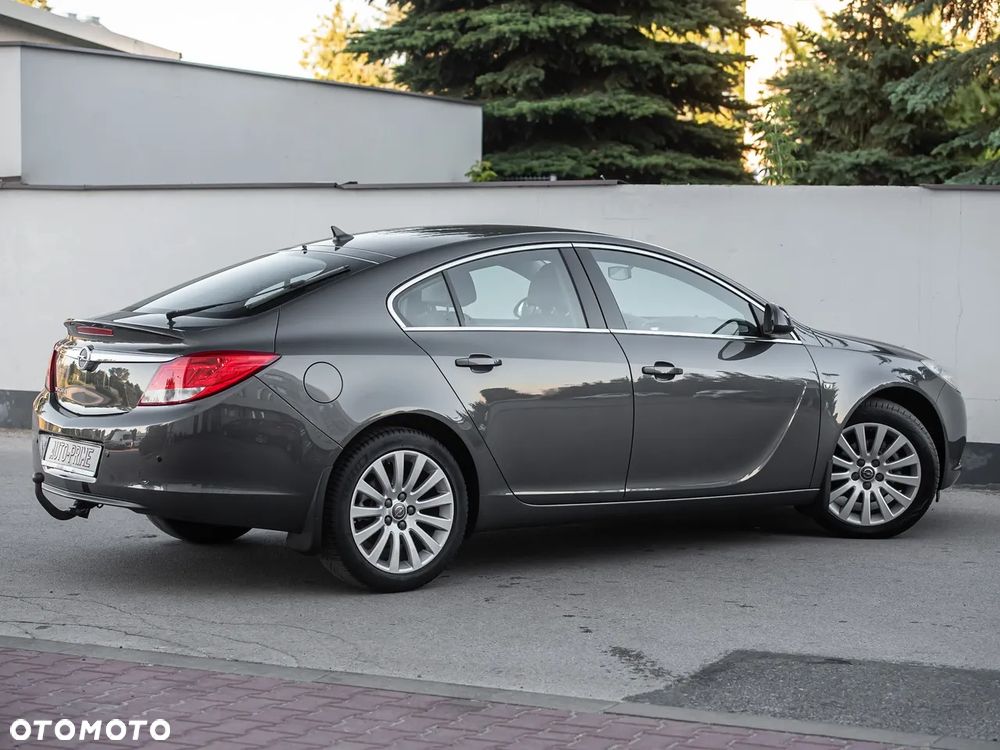 Opel Insignia - 14