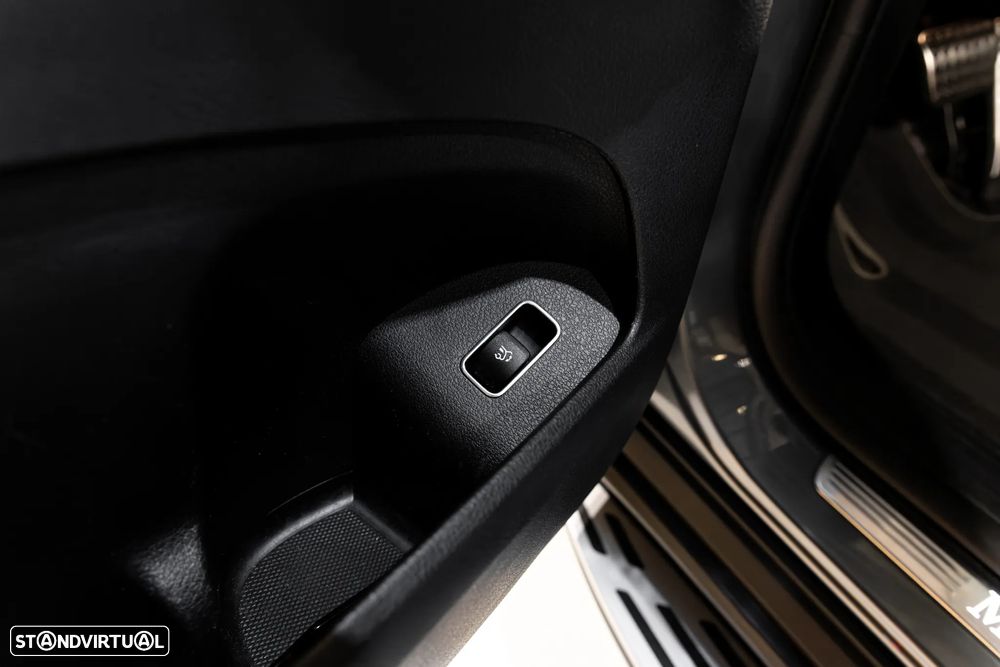 Mercedes-Benz GLE 350 - 41