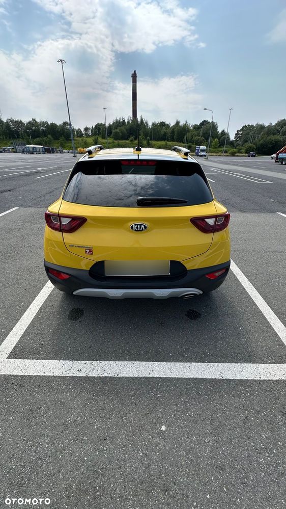 Kia Stonic 1.4 L - 9