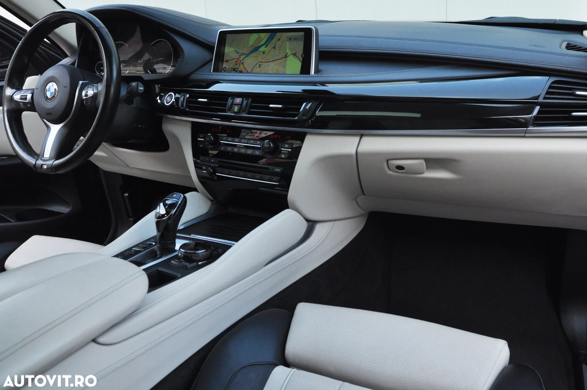 BMW X6 xDrive30d - 10