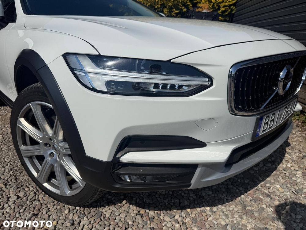 Volvo V90 Cross Country D5 AWD Geartronic - 5
