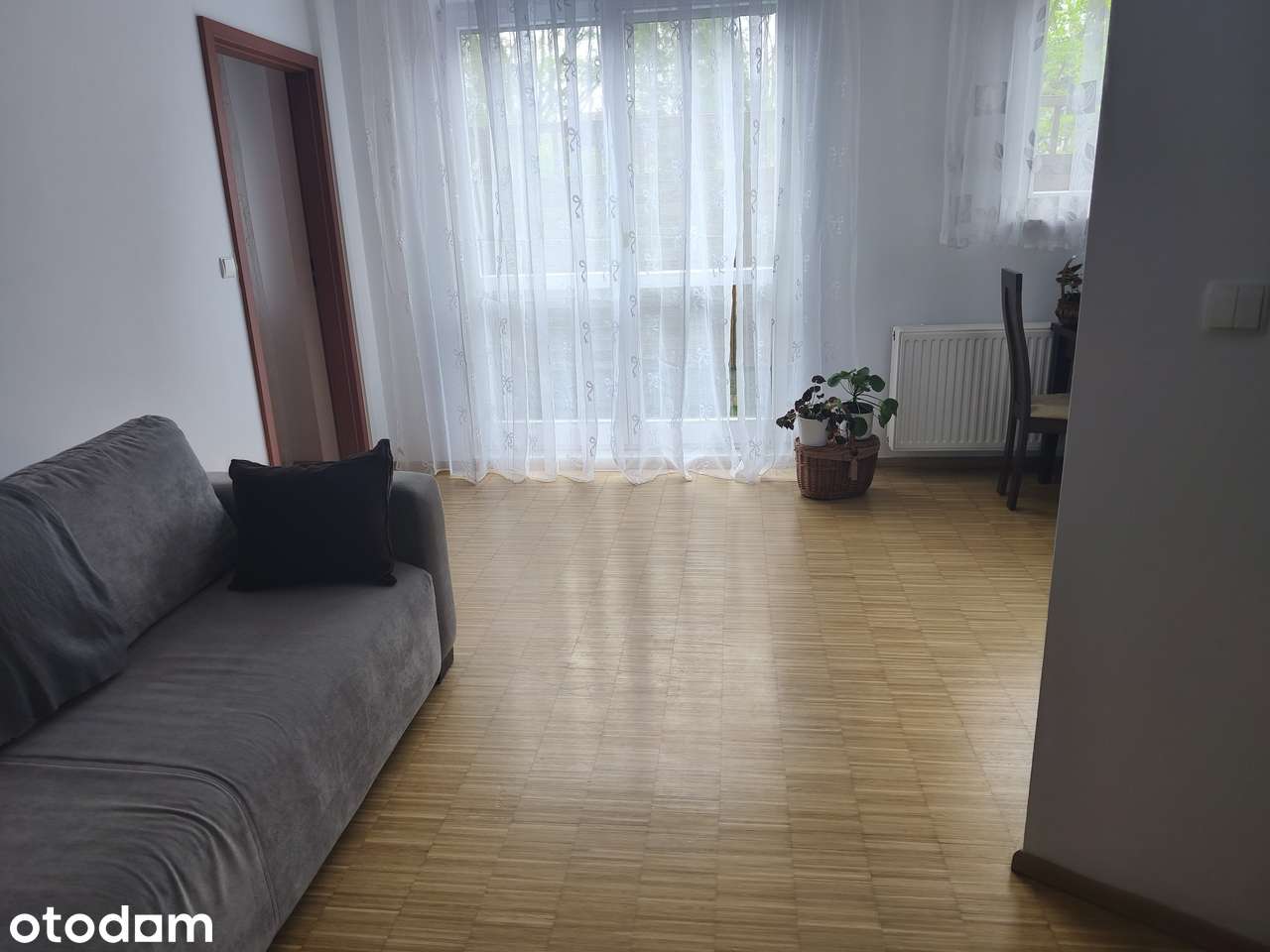 Wynajmę 2 pokojowe mieszkanie w Starej Miłosnej + garaż