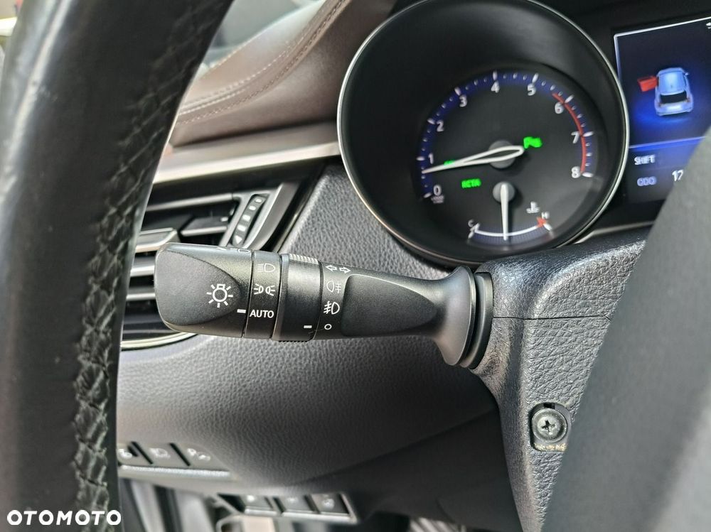 Toyota C-HR 1.2 T Prestige - 24