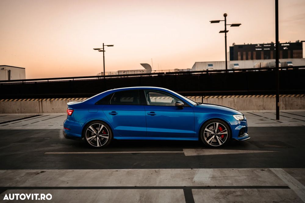 Audi RS3 TFSI Limousine quattro S tronic - 6
