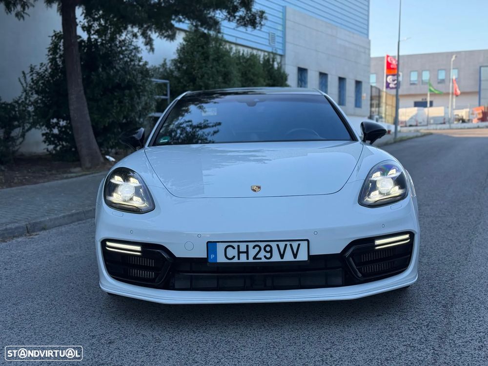 Porsche Panamera Sport Turismo 4 E-Hybrid - 5