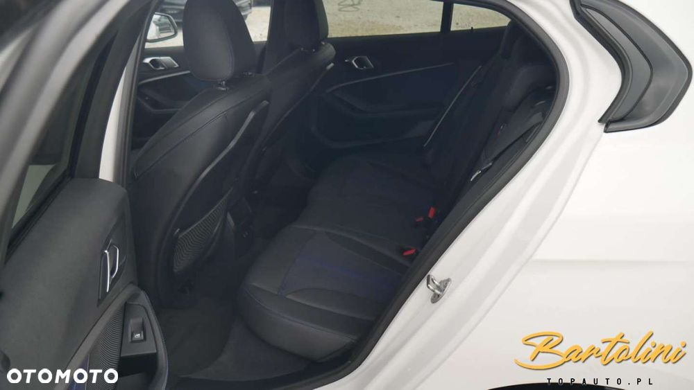 BMW Seria 1 - 22
