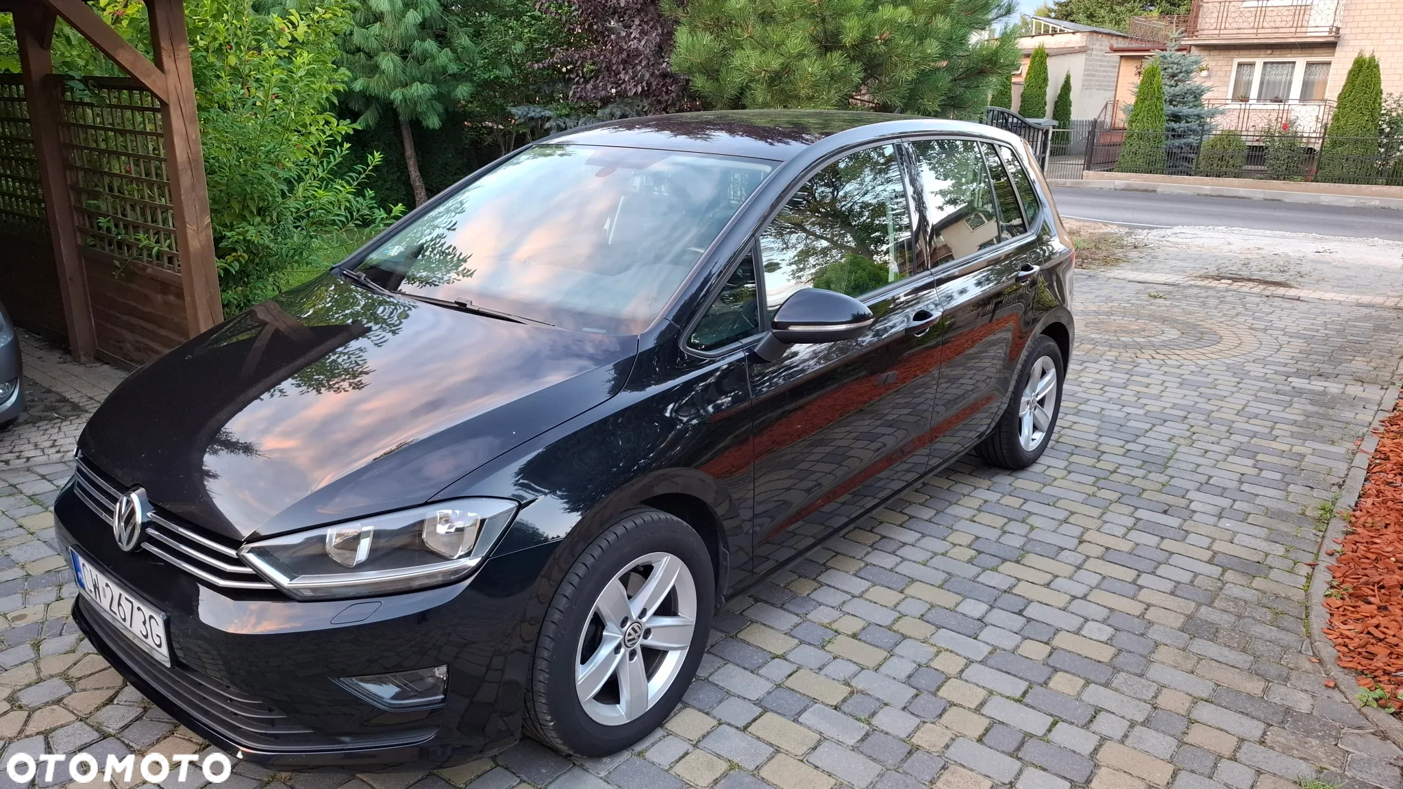 Volkswagen Golf Sportsvan 2.0 TDI SCR DSG Comfortline - 16