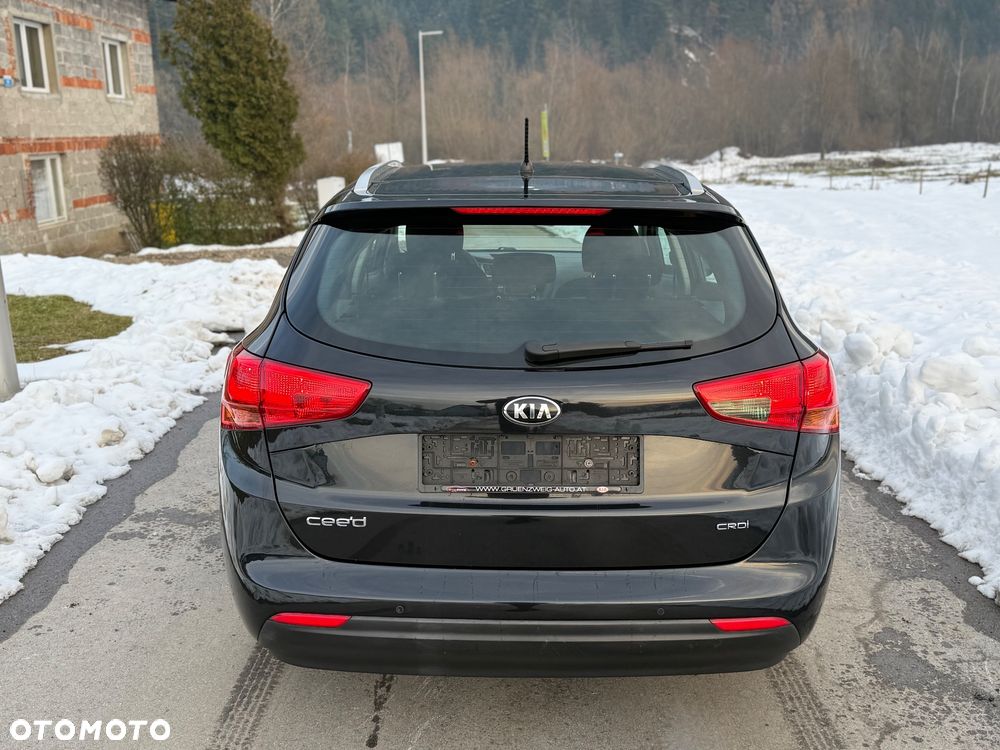 Kia Ceed 1.4 CRDi 90 Vision - 33
