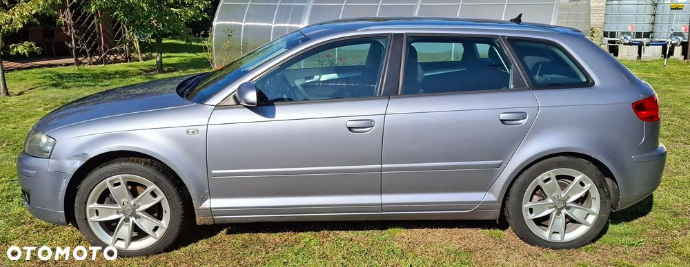 Audi A3 Sportback 2.0 TDI Ambiente - 2