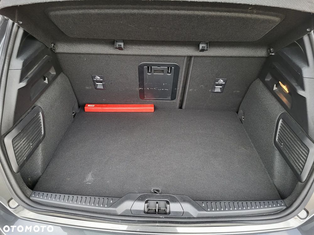 Ford Focus 2.3 EcoBoost ST - 12