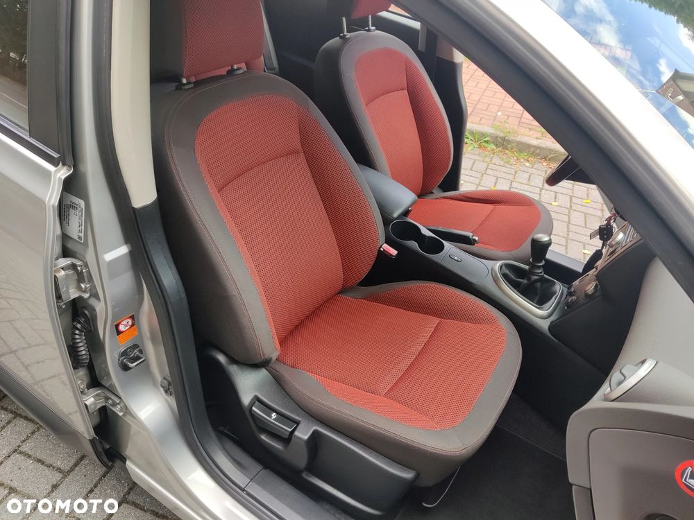 Nissan Qashqai 2.0 Visia - 29