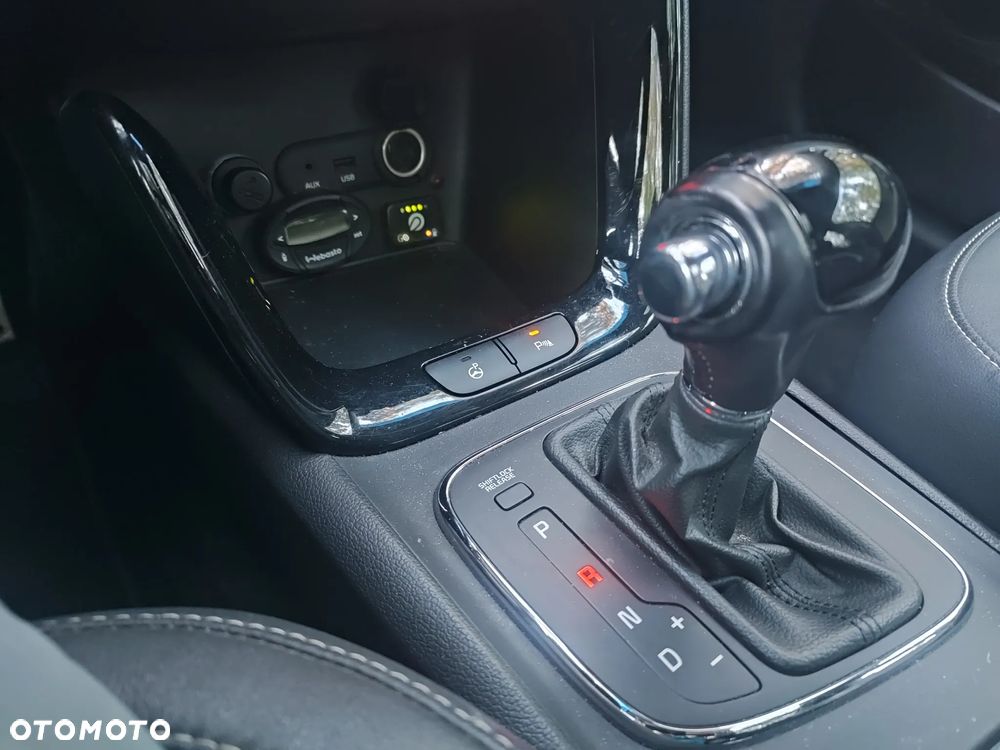 Kia Ceed Cee'd 1.6 GDI XL DCT - 26