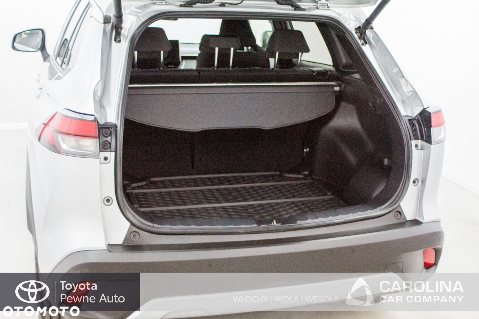 Toyota Corolla Cross - 16