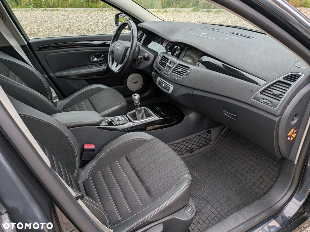 Renault Laguna 2.0 dCi Bose Edition - 25