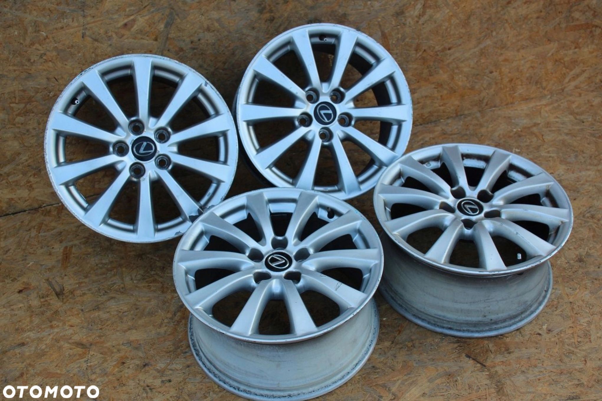 Alufelgi Felgi LEXUS TOYOTA 17" 8j 5x114.3 et45 is200 is300 IS GS - 1