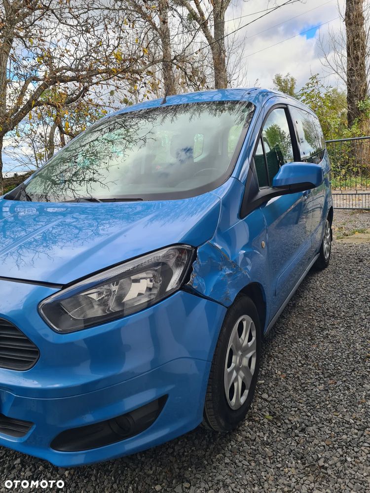 Ford Tourneo Courier 1.0 EcoBoost Titanium - 2