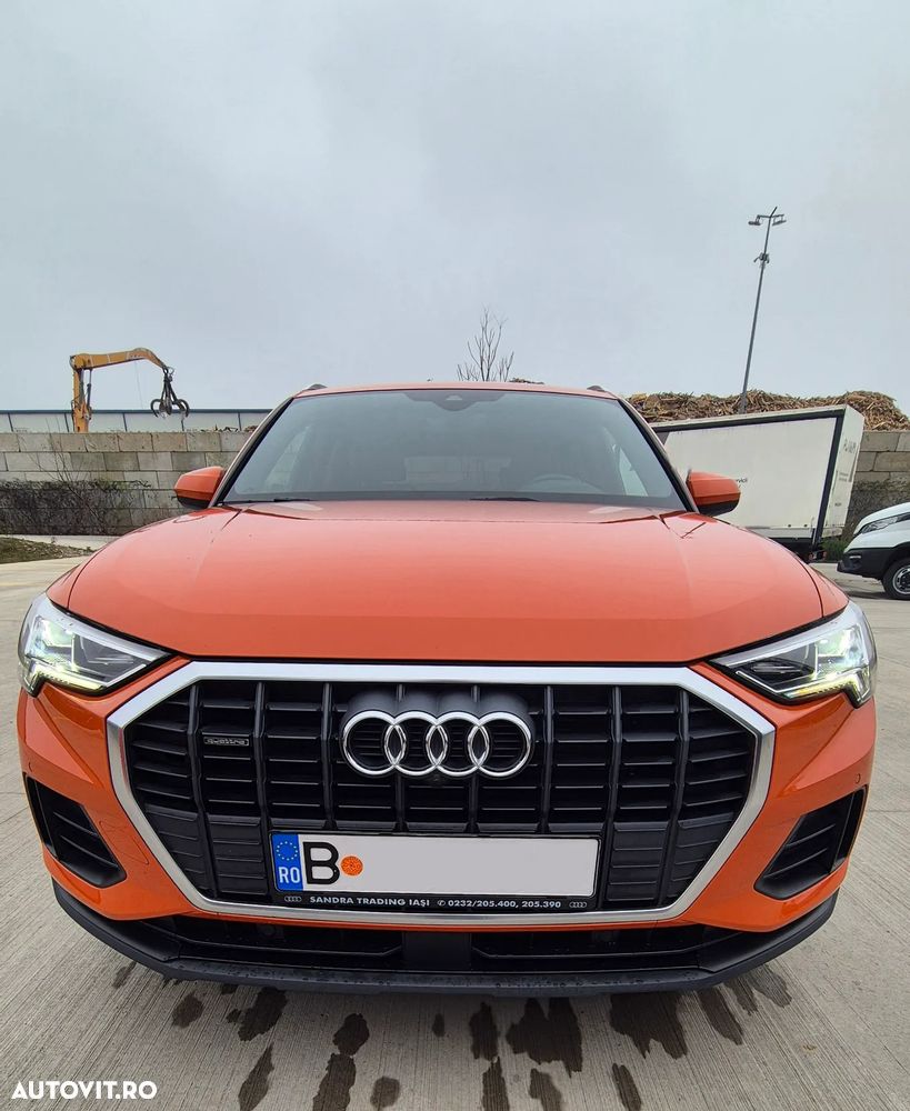 Audi Q3 2.0 35 TDI S tronic quattro S Line - 23