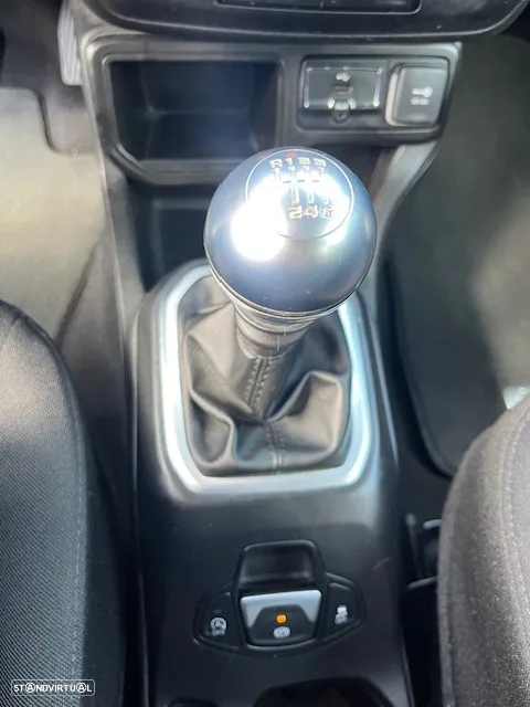 Jeep Renegade 1.0 T Sport - 18