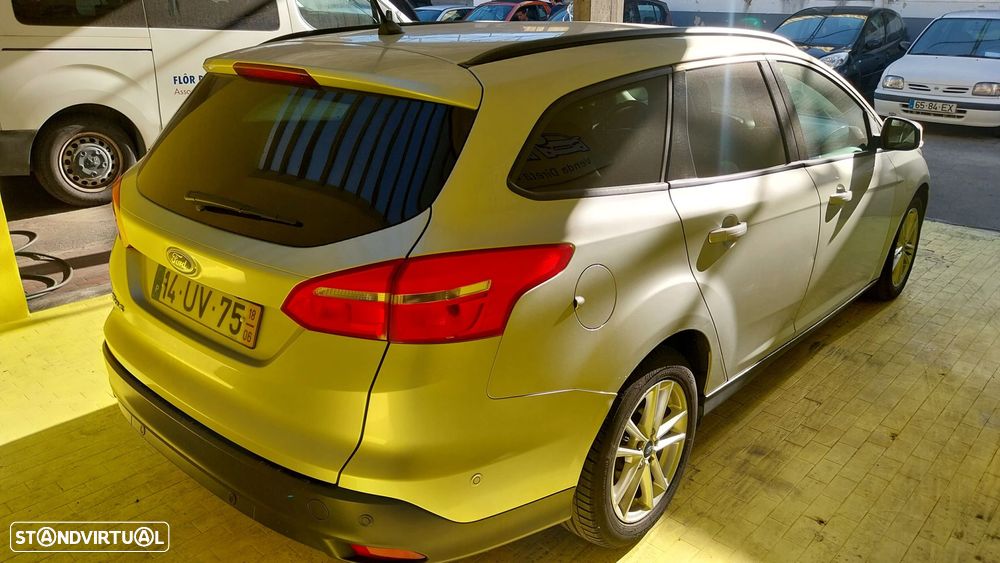 Ford Focus 1.5 TDCi EcoBlue Titanium - 20