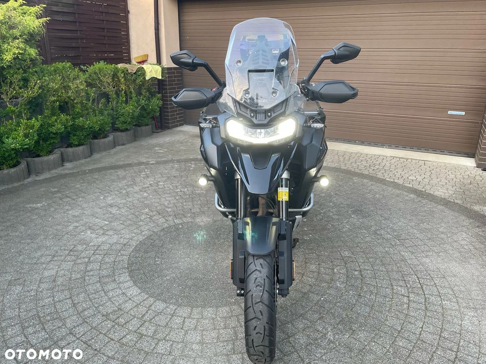 Triumph Tiger - 2
