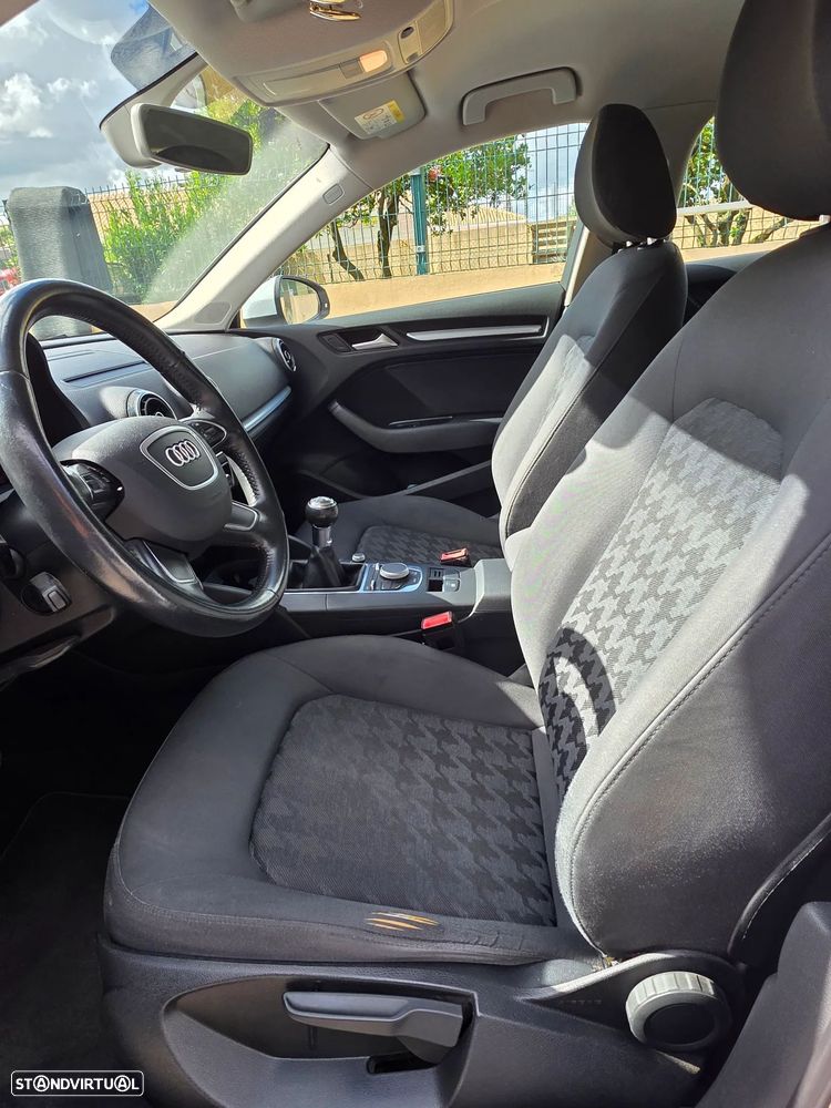 Audi A3 Sportback 1.6 TDI - 6