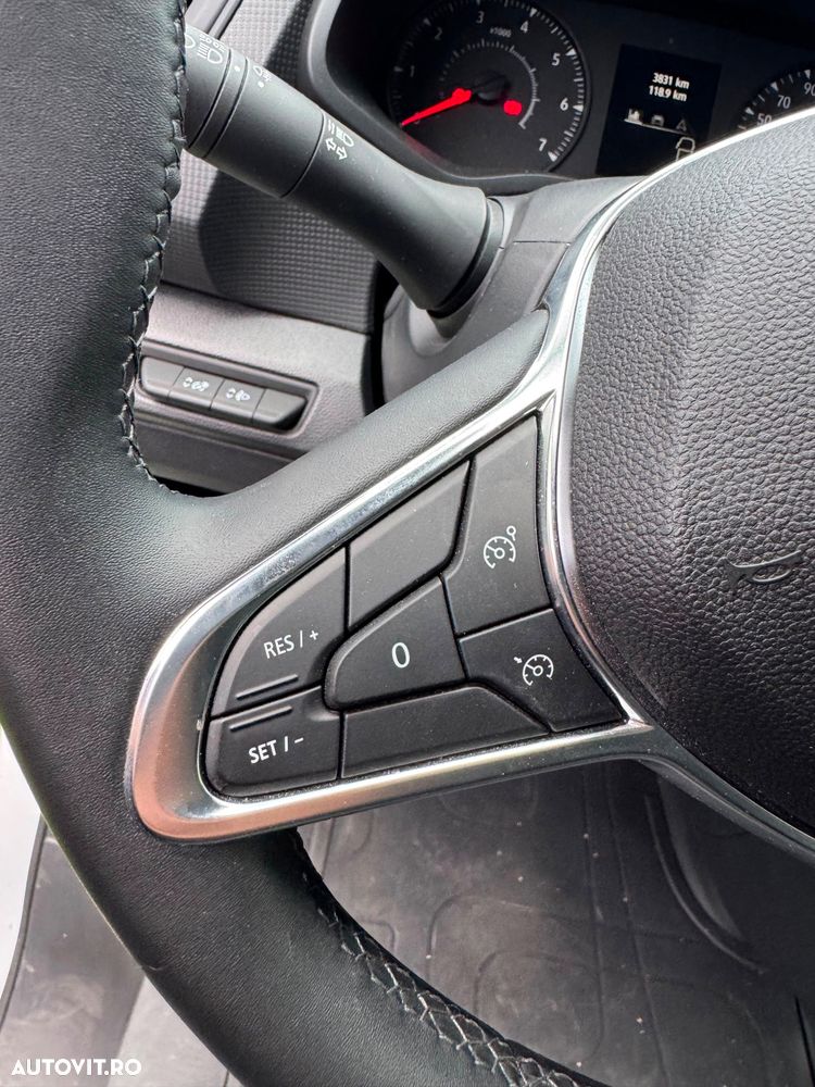 Renault Trafic - 14