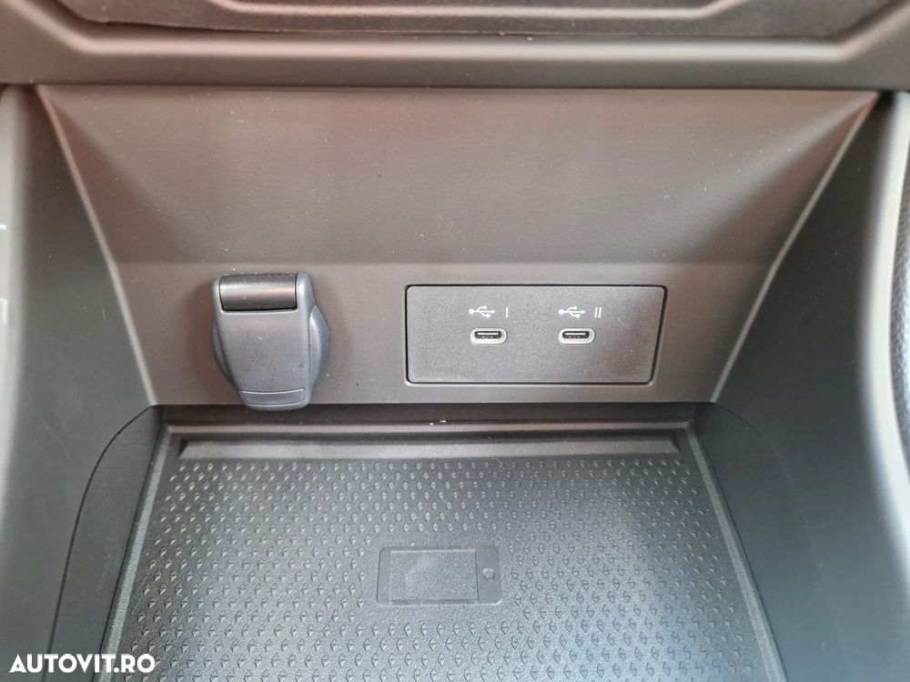 Renault Captur TCe 100 Evolution - 22