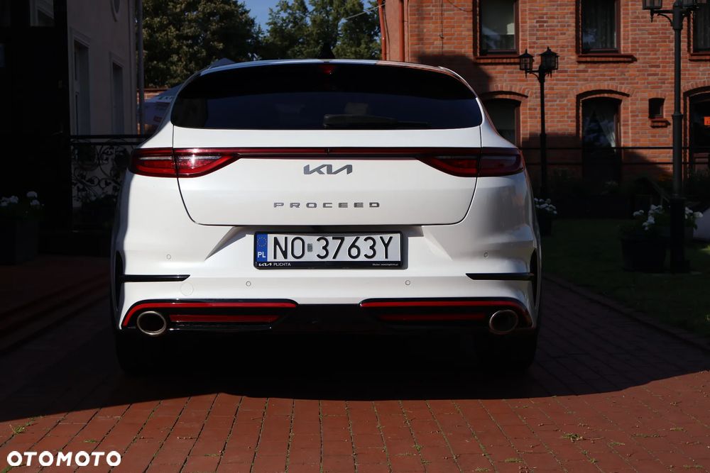 Kia ProCeed - 7