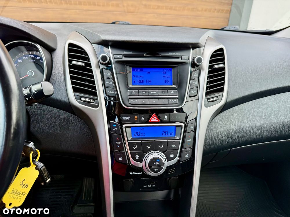 Hyundai i30 i30cw 1.6 CRDi Intro Edition - 24