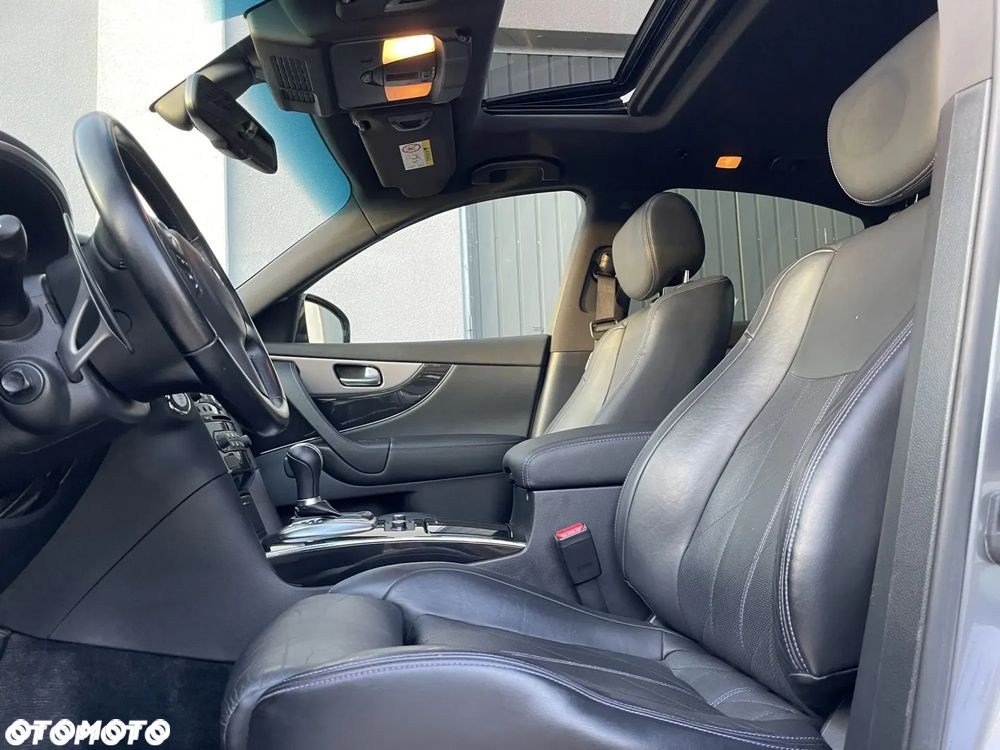 Infiniti Q70 3.0d S Premium - 19