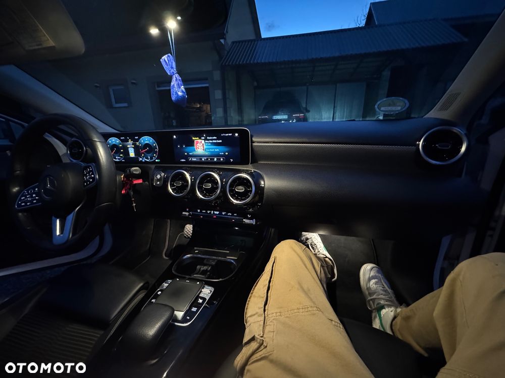 Mercedes-Benz Klasa A 220 7G-DCT Style - 20