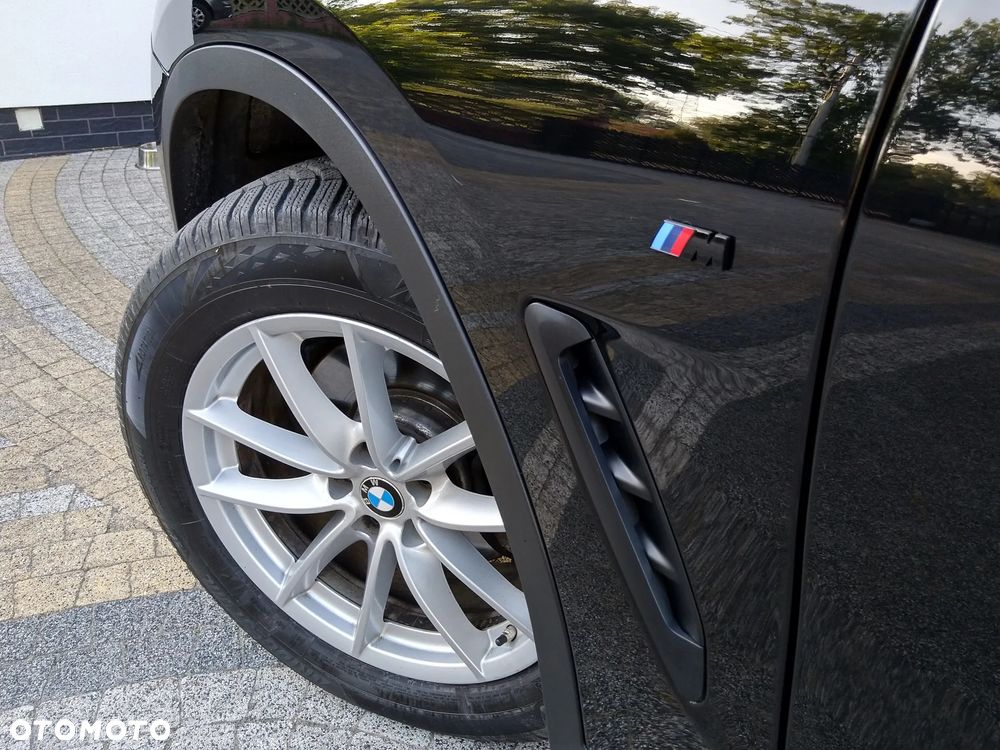 BMW X3 xDrive20d Luxury Line - 15