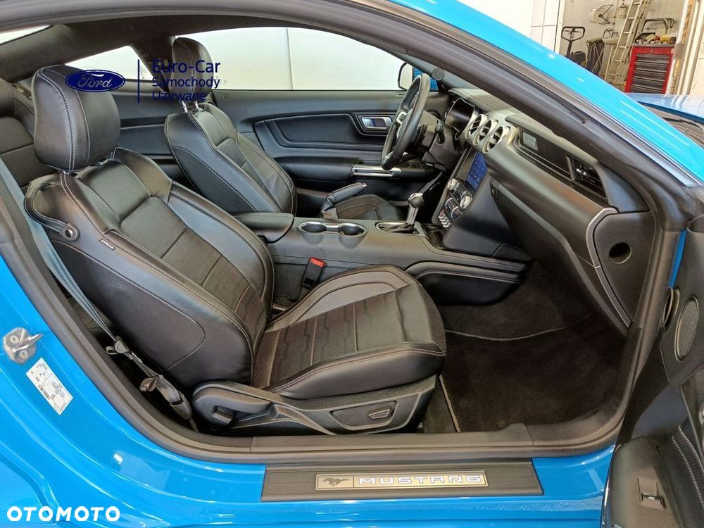 Ford Mustang 5.0 V8 GT - 13