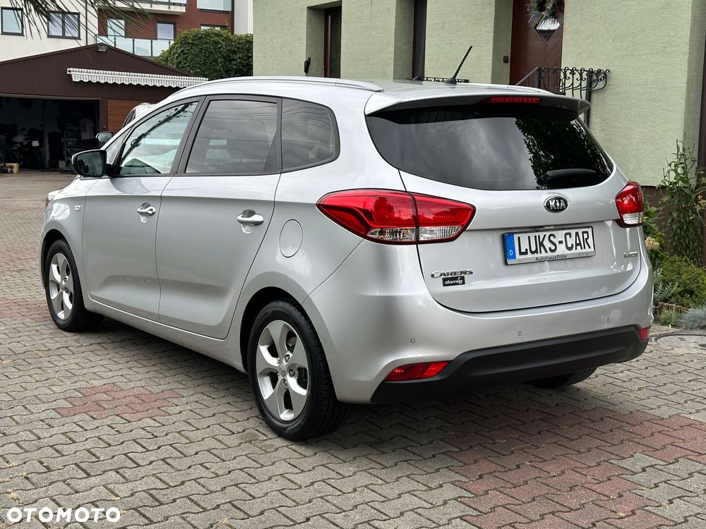 Kia Carens 1.6 GDI ISG Vision - 35