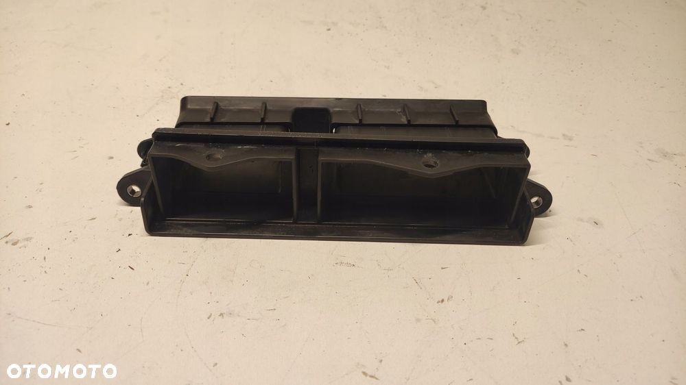 WLOT ŁAPACZ POWIETRZA KIEROWNICA POWIETRZA HYUNDAI TUCSON II 28220-D3000 - 5