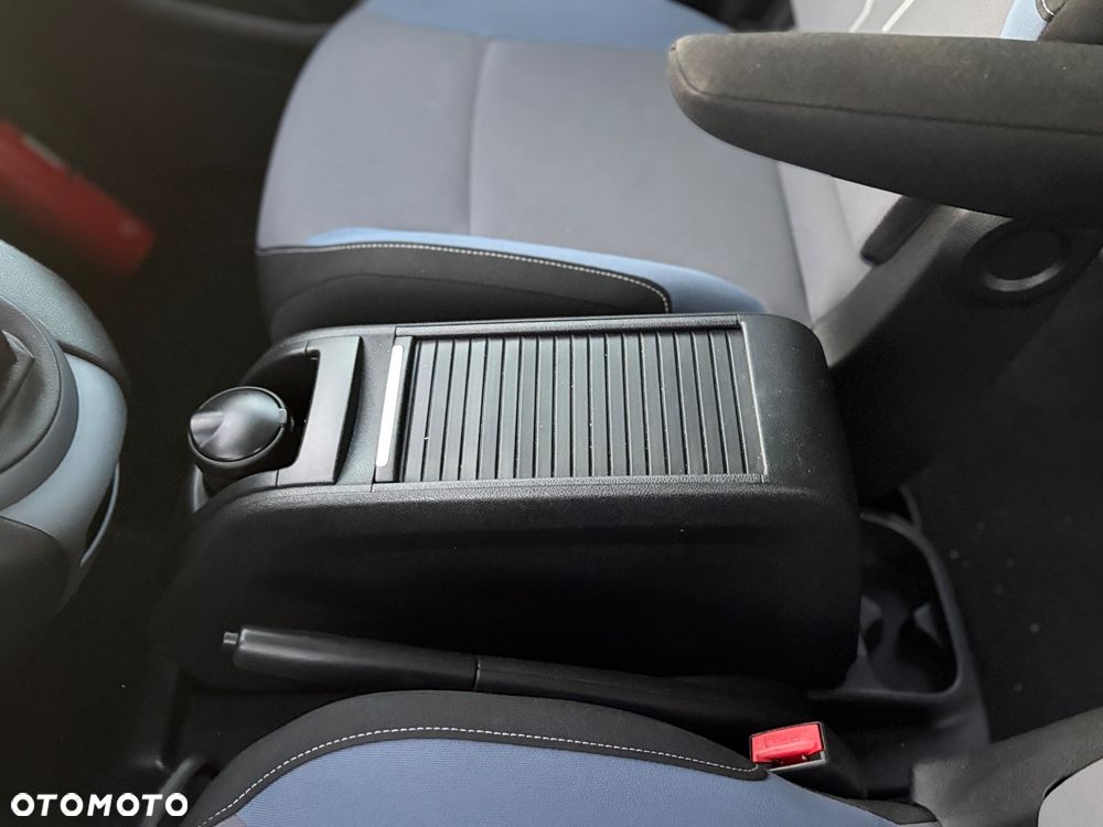 Peugeot Partner 1.6 e-HDi Trendy - 31