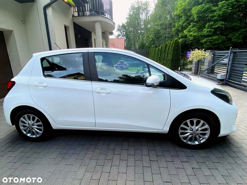 Toyota Yaris 1.33 Active - 4