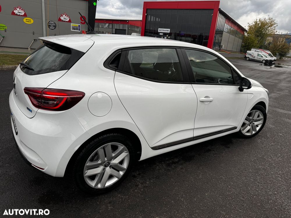 Renault Clio E-TECH Hybrid 140 ZEN - 16