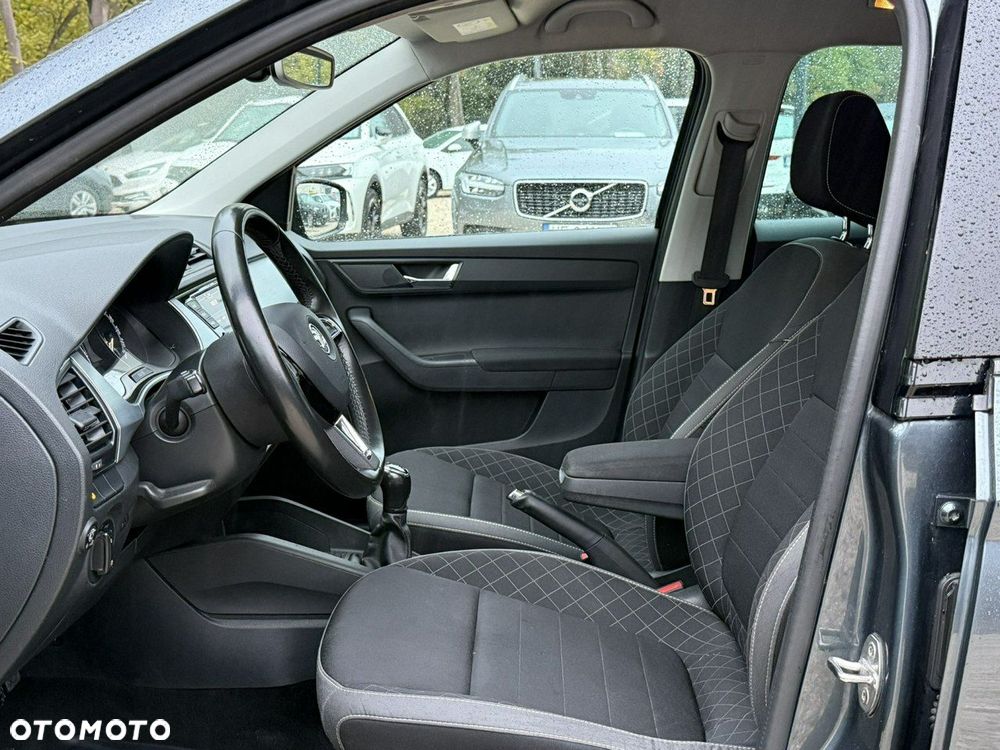 Skoda Fabia 1.0 Ambition - 10