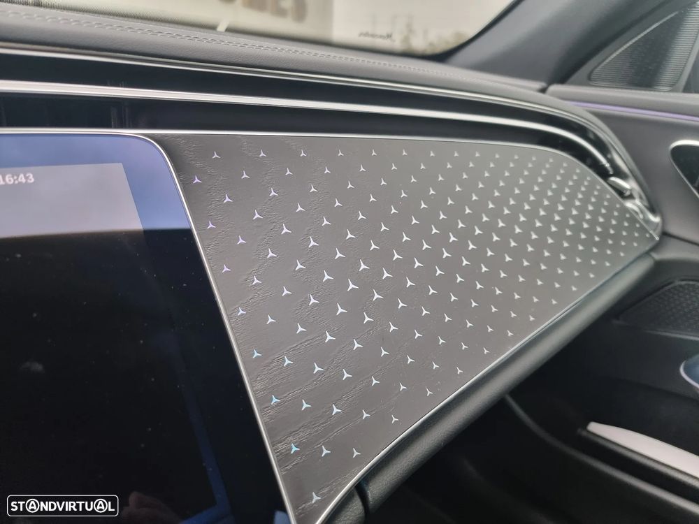 Mercedes-Benz E 300 de 9G-TRONIC AMG Line - 20