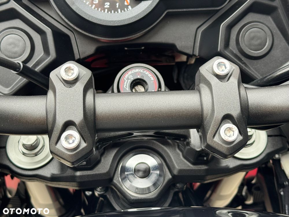 Kawasaki Versys 1000 - 40
