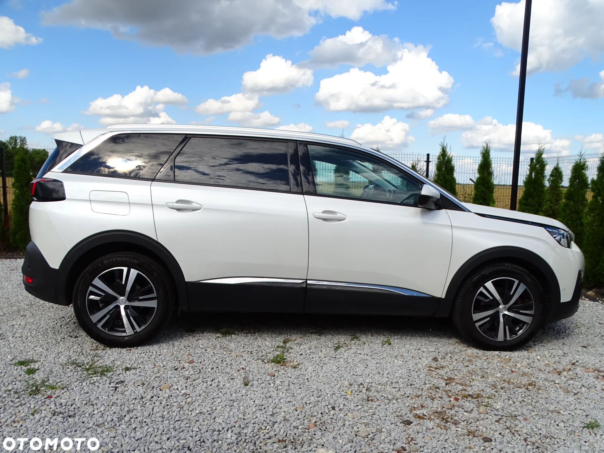Peugeot 5008 1.5 BlueHDI Allure S&S EAT8 - 12