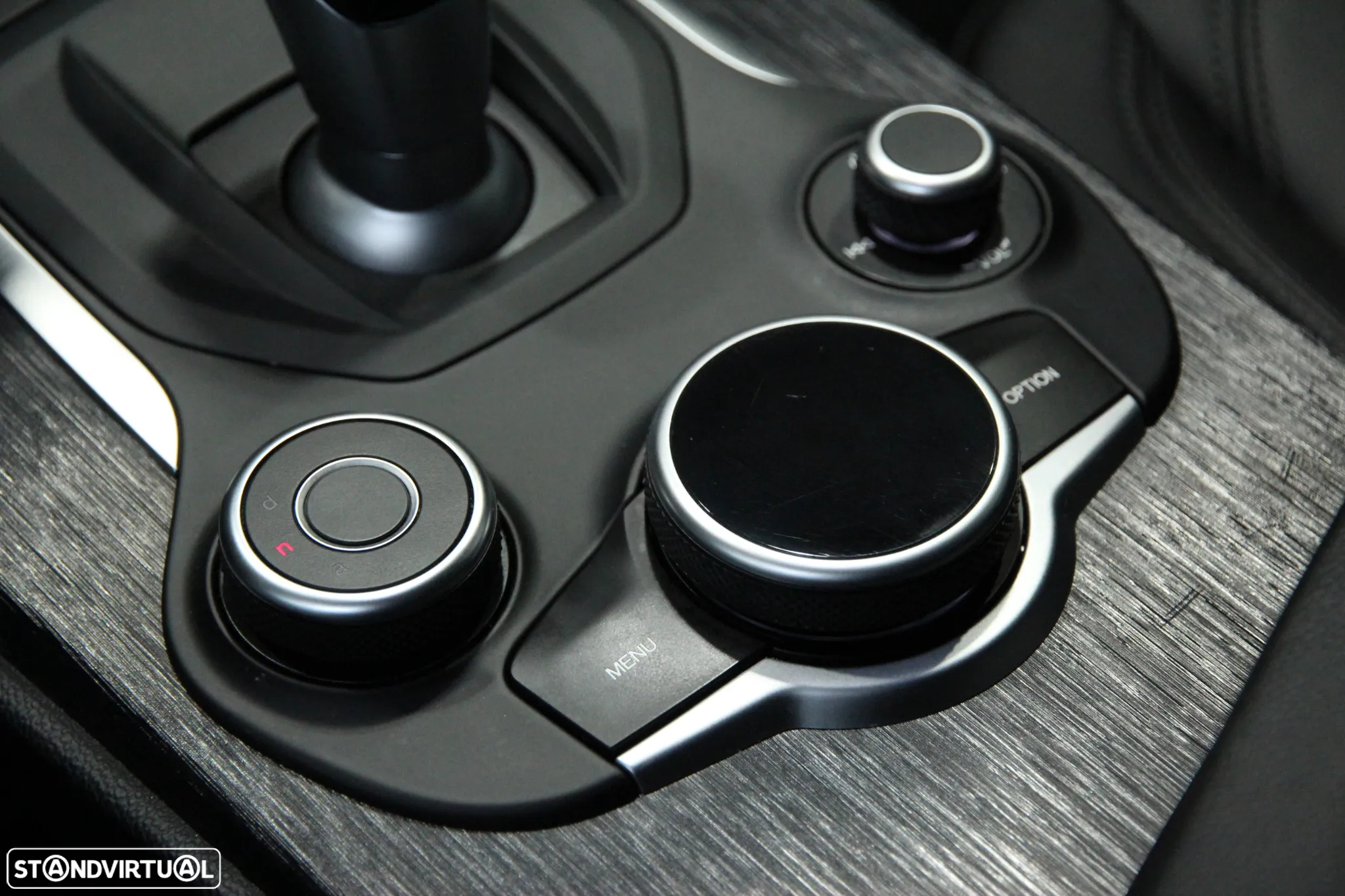 Alfa Romeo Stelvio 2.2 D AT8 - 17